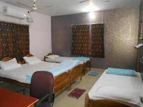 Гостиница WeKare Guest House  Бхубанешвар